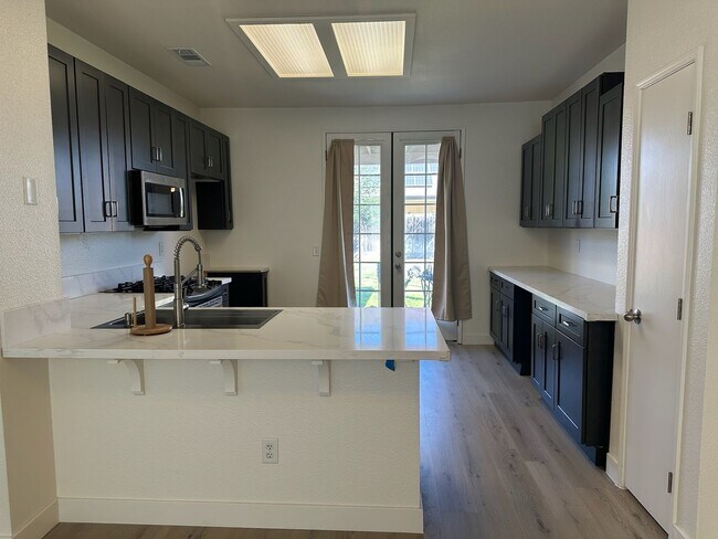 Foto del edificio - 2248 E La Vida Ave