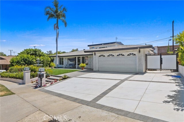 Foto principal - 2254 N Derek Dr