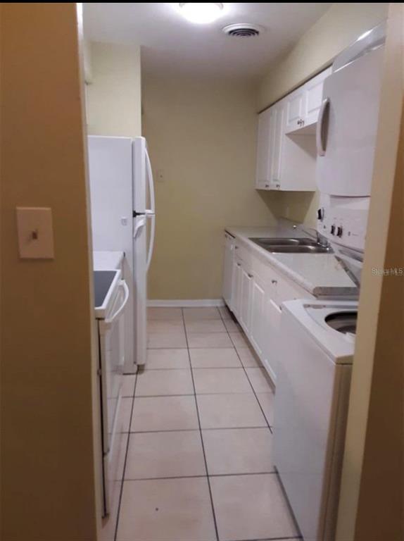 Building Photo - 501 E Bay Dr