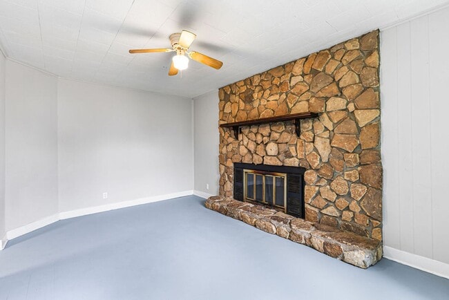 Building Photo - Remodeled 3-Bedroom Home with Full Basement and Off-Street Parking