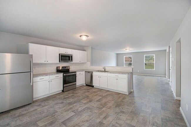 Building Photo - 538 Jouett Ave