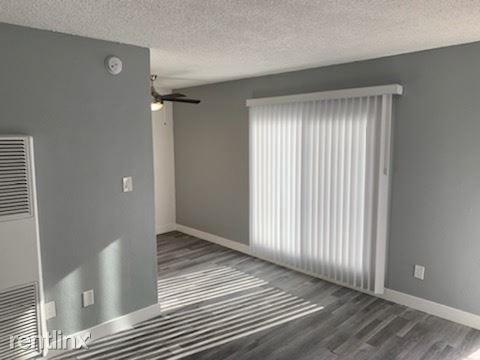 Foto del edificio - 1 br, 1 bath Apartment - 1575 W Ball Rd