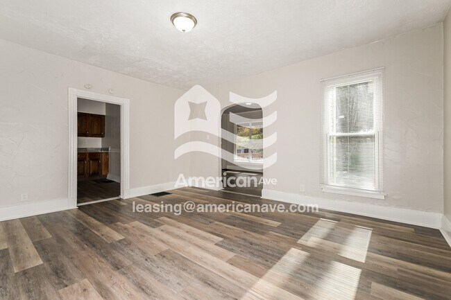 Foto del edificio - 532 Highland Ave