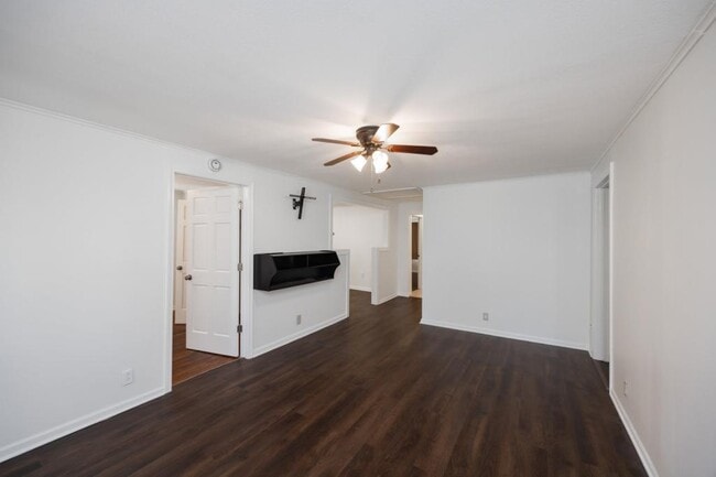 Building Photo - 8508 Eby Ave