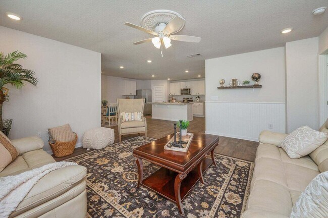 Foto del edificio - 3060 Brandon Dunes Ln