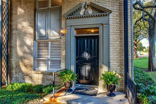 Foto del edificio - 7404 W Northwest Hwy