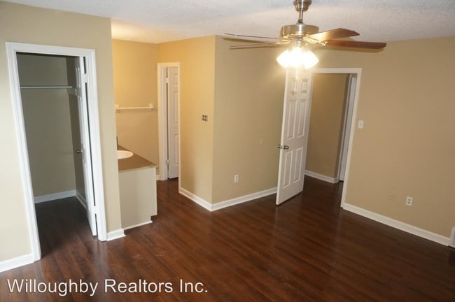 Building Photo - 6525 Castle Creek Ln