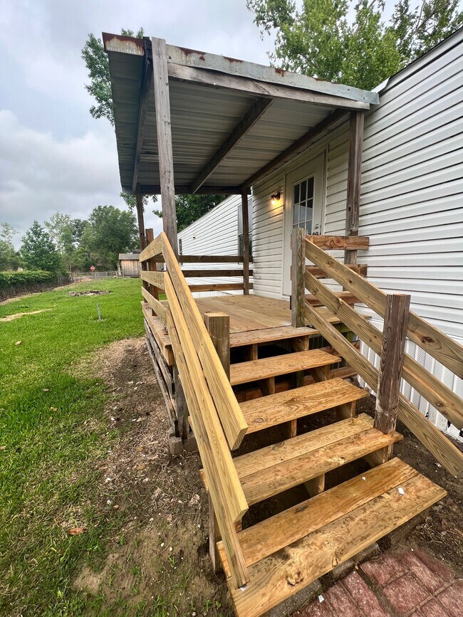 Building Photo - 2760 McMichael Rd
