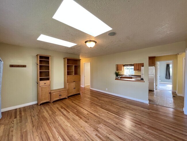 Foto del edificio - Amazing 3 Bed, 2 Bath House in NE Portland...
