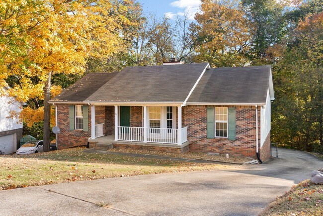 Foto del edificio - 183 Whitehall Dr