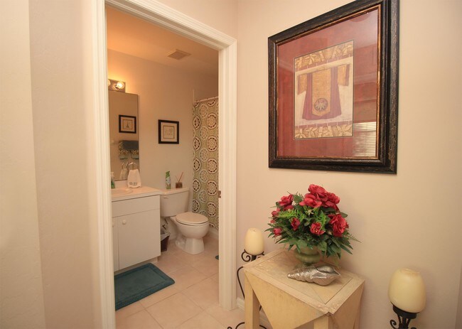 Foto del edificio - 2875 Cypress Trace Cir