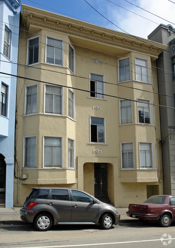 Primary Photo - 1058-1062 Washington St