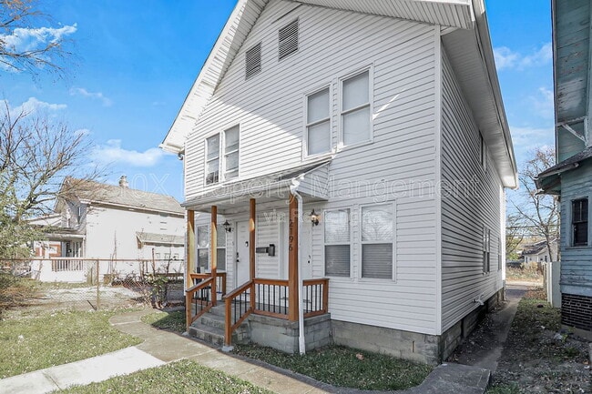 Building Photo - 2198 Cleveland Ave