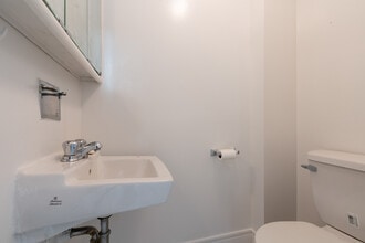 Building Photo - 4355 Jane St