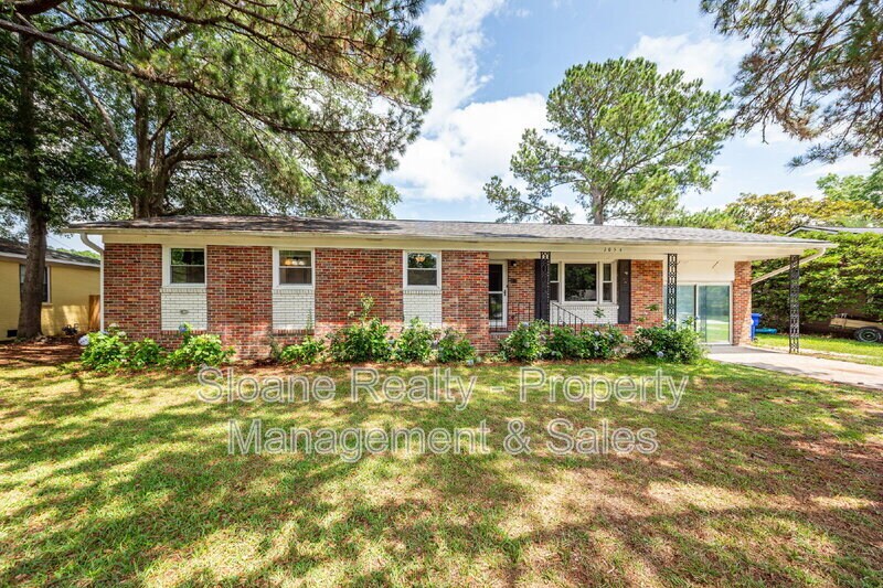 Primary Photo - 1054 Valley Rd