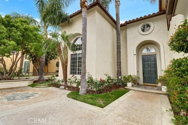 Building Photo - 2190 Chandler Dr