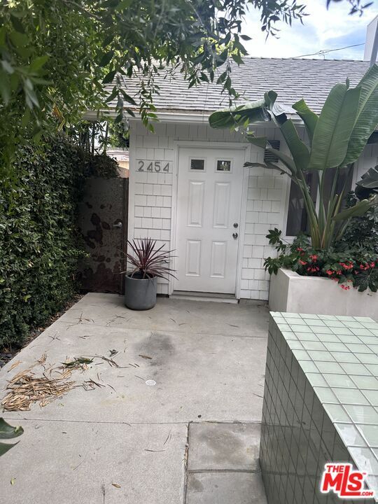 Foto del edificio - 2454 Penmar Ave