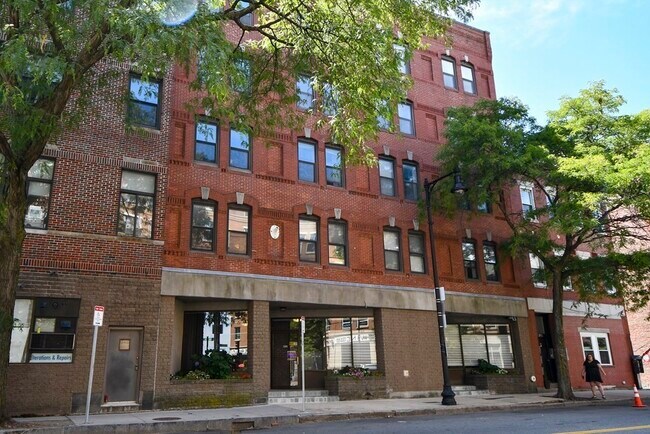 Foto del edificio - 380 Commercial St