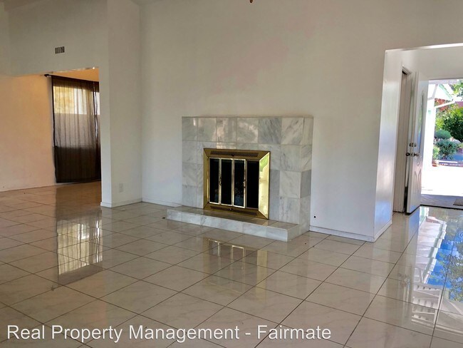 Building Photo - 3 br, 1.5 bath House - 227 S Meadow Rd