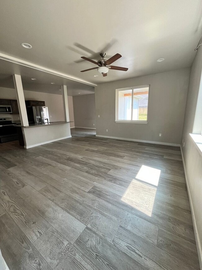 Building Photo - Beautiful 4 Bedroom Bozeman Home