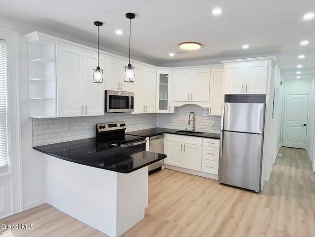 Foto del edificio - 445 5th Ave