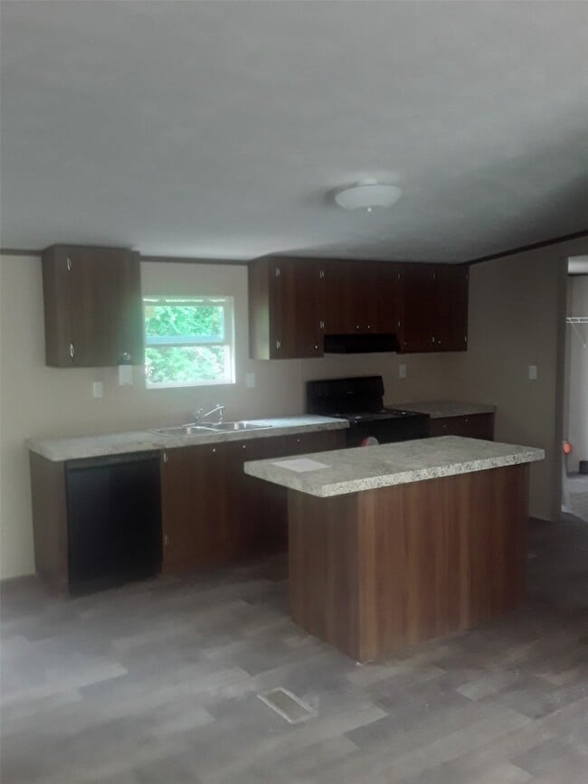 Building Photo - 4790 Wickwillow Ln