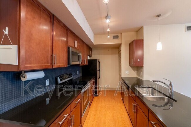 Foto del edificio - 3016 Guadalupe St