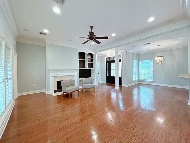 Foto del edificio - 3919 Meadow Ridge Dr