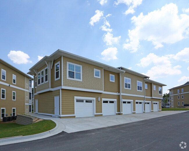 Thomaston Crossing Apartments Macon, GA