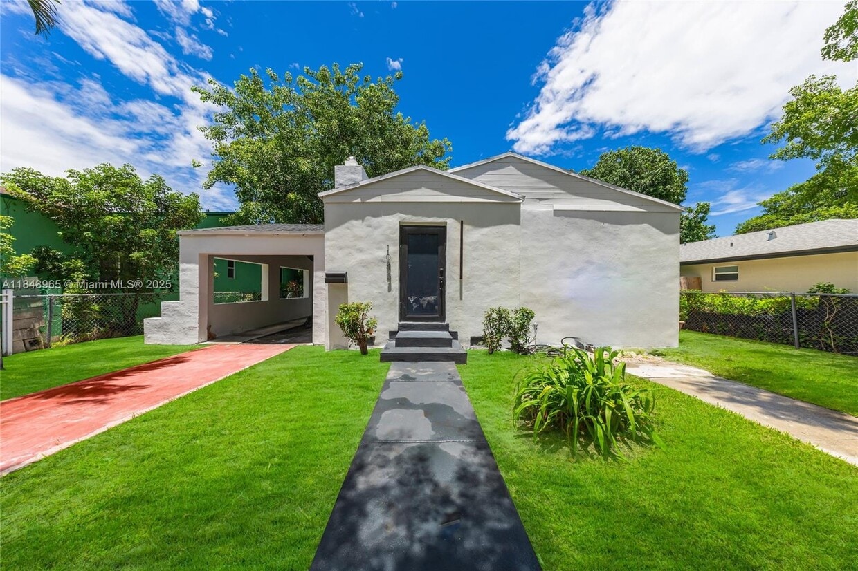 Primary Photo - 1043 NW 48th St