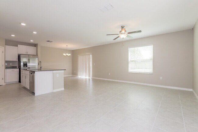 Building Photo - 15720 Spice Key St