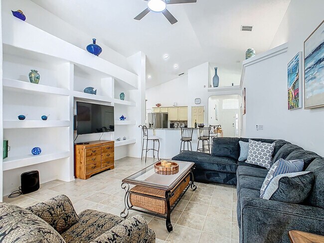 Building Photo - 2037 Morning Star Dr