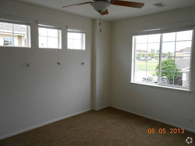 Bedroom - Cedarwoods Condominiums