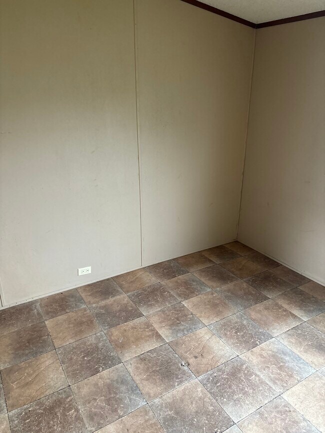 Foto del edificio - 407 E Main St