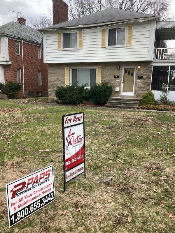 3389 Rocky River Dr Unit Up, Cleveland, OH 44111 Condo for Rent in