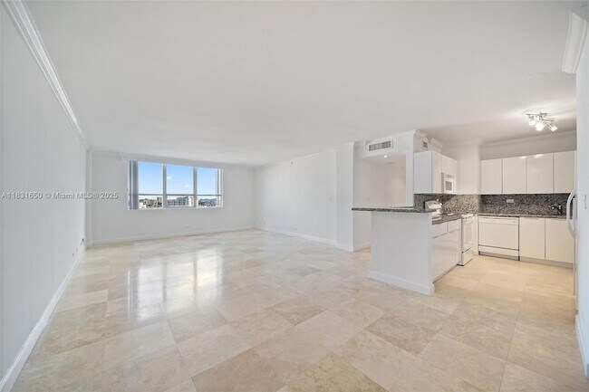 Foto del edificio - 1500 Bay Rd