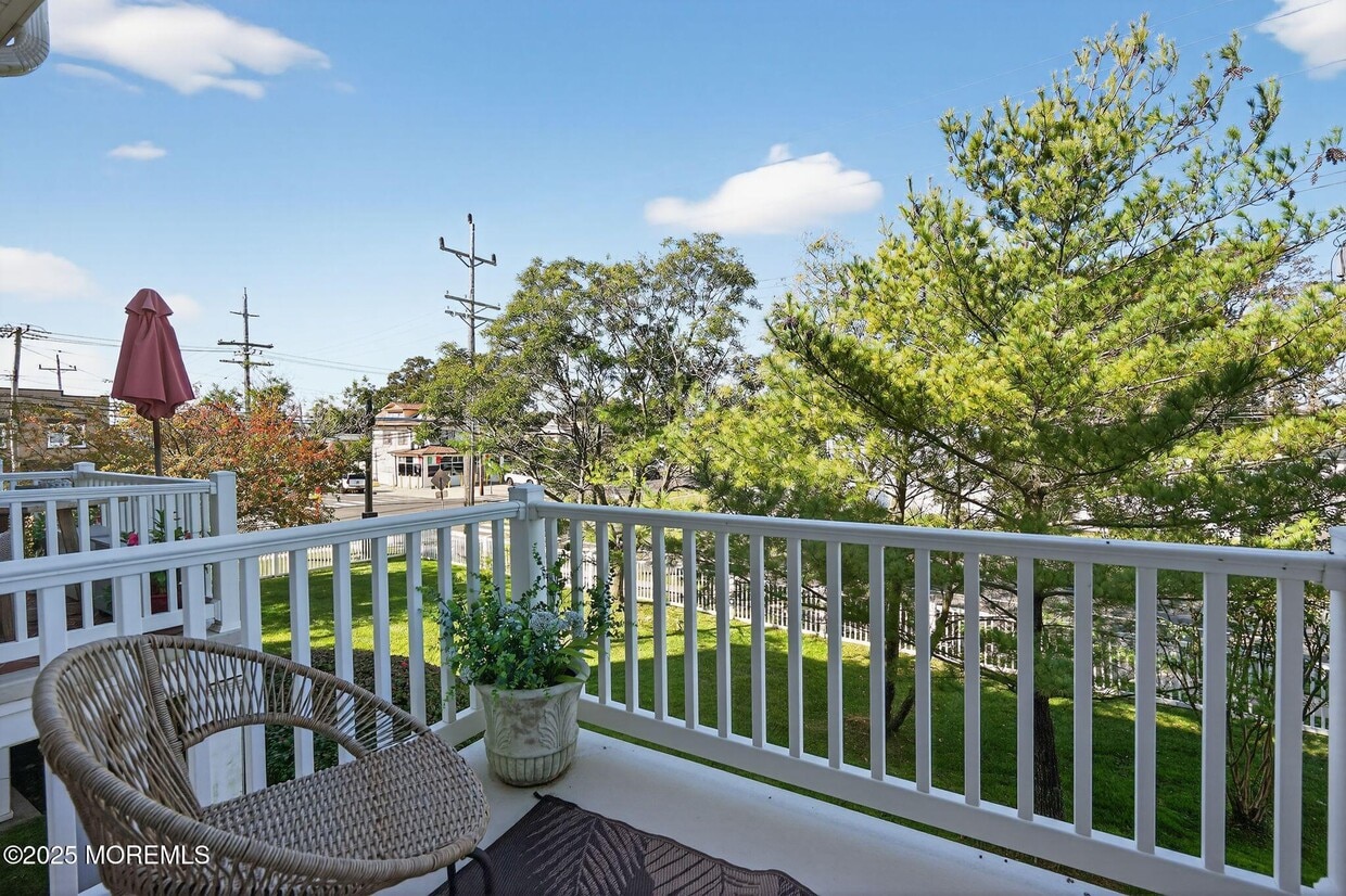 Foto principal - 836 4th Ave