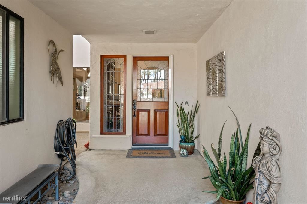 2 br, 2.5 bath Condo - 78505 Vista del Fuente