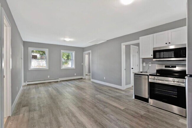 Foto del edificio - 36 Kensington Ave