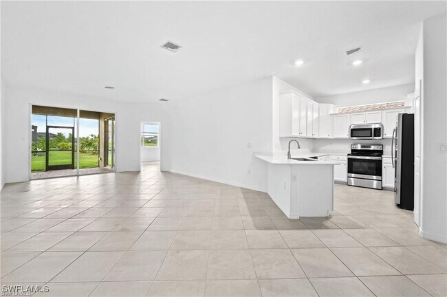 Foto del edificio - 2616 Vine Ave