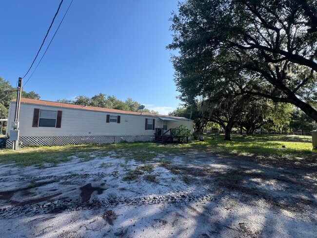 Building Photo - 2733 Sam Keen Rd