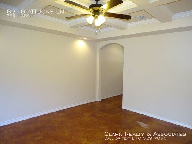 Foto del edificio - 6316 Attucks Lane, San Antonio, TX. 78238
