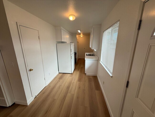 Foto del edificio - 11521 Poole St