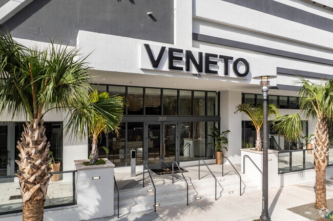 Entrance - Veneto