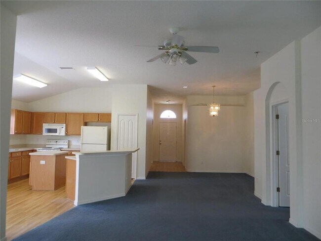 Building Photo - 1012 Torreya Way