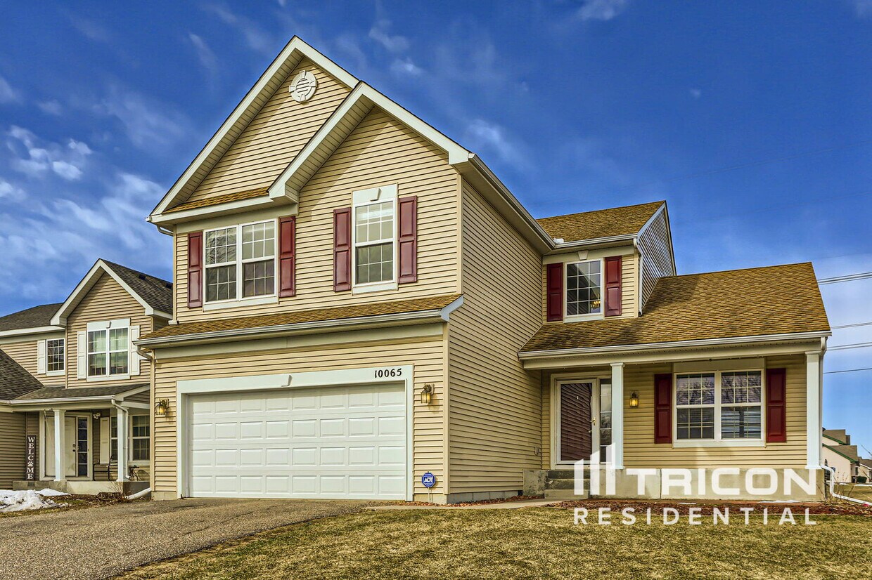 Foto principal - 10065 42nd St NE