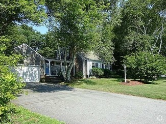 Building Photo - 48 Pleasant St