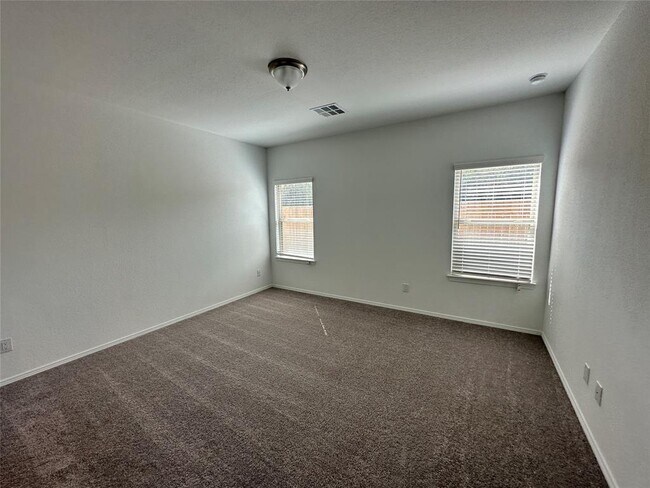 Building Photo - 16548 Moss Ln