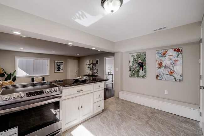 new oven range - 1721 Beau Rivage
