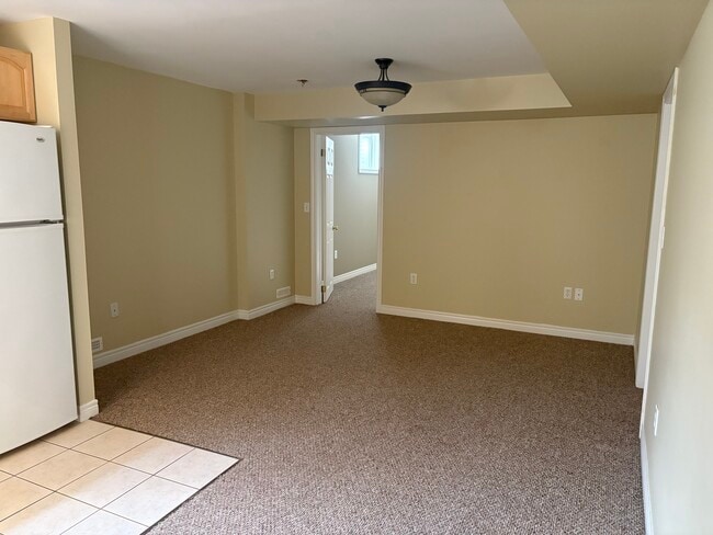 Photo du bâtiment - 3 Webb Av